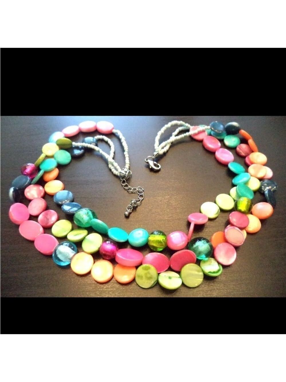 STUNNING VINTAGE ESTATE MULTI STRAND DYED MOP 18 1/2" NECKLACE